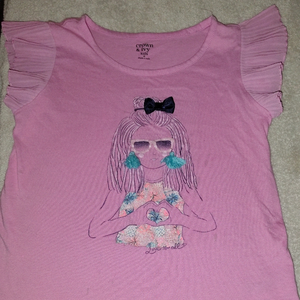 Crown & Ivy Pink Short Sleeve Graphic Tee